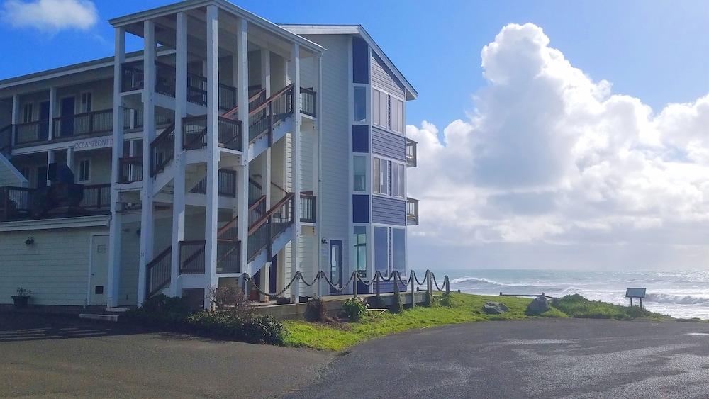 Oceanfront Inn at Shelter Cove photo 29
