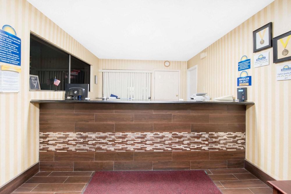 Americas Best Value Inn Hobbs photo 32