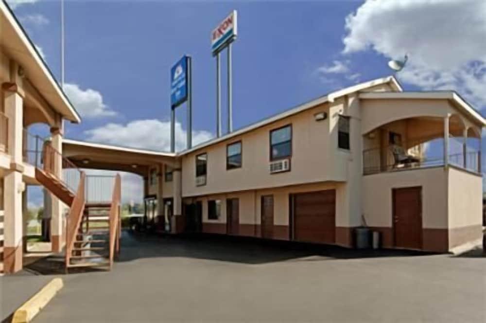 Apple Tree Inn Tyler Lindale photo 29