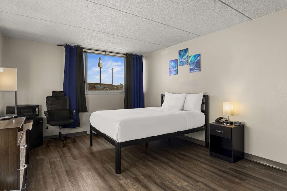 Americas Best Value Inn Gallup photo 8