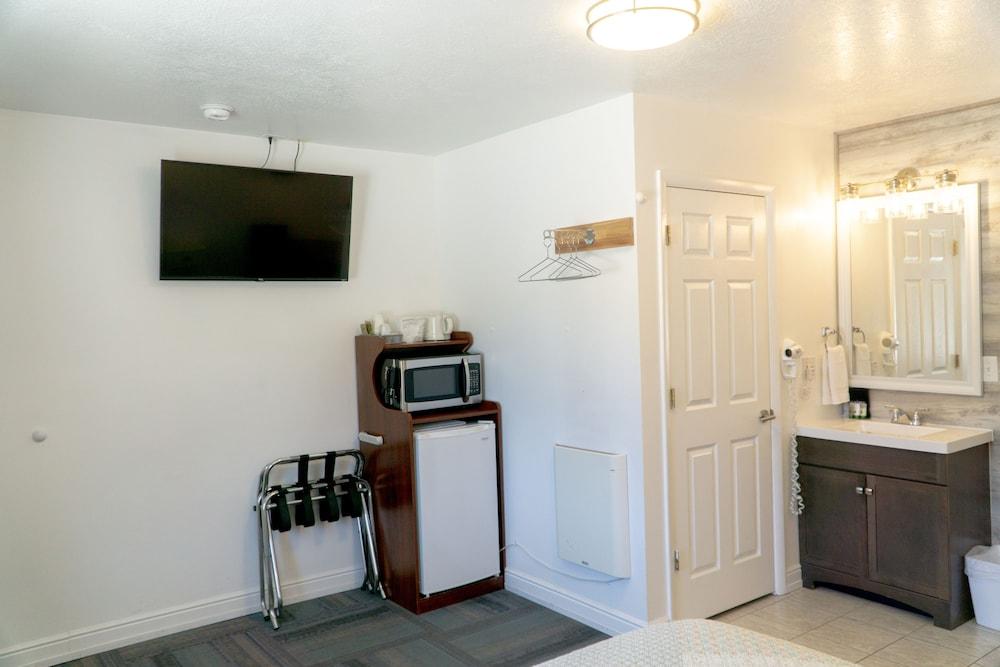 Bybee's Steppingstone Motel photo 7