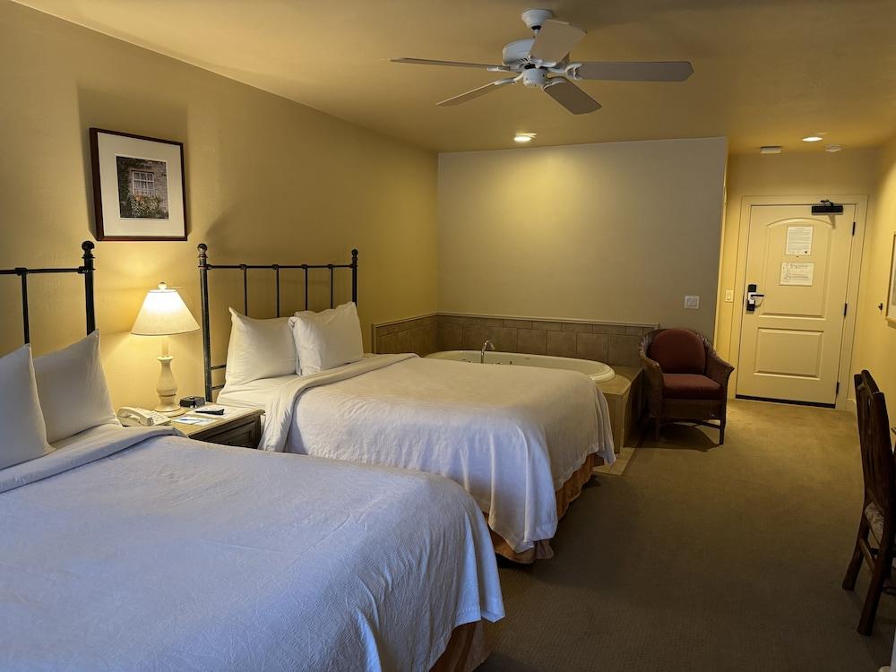 Stone Harbor photo 10