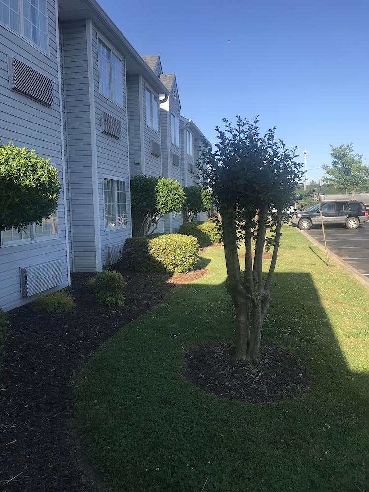 Motel 6 Gastonia, NC photo 37