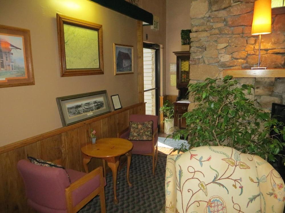 Americourt Hotel photo 35