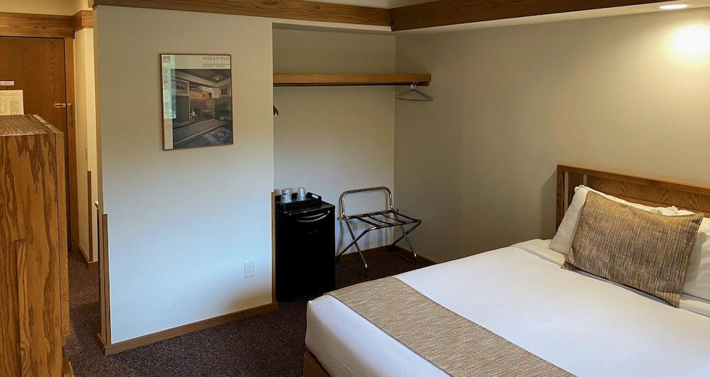 Spring Valley Inn photo 18
