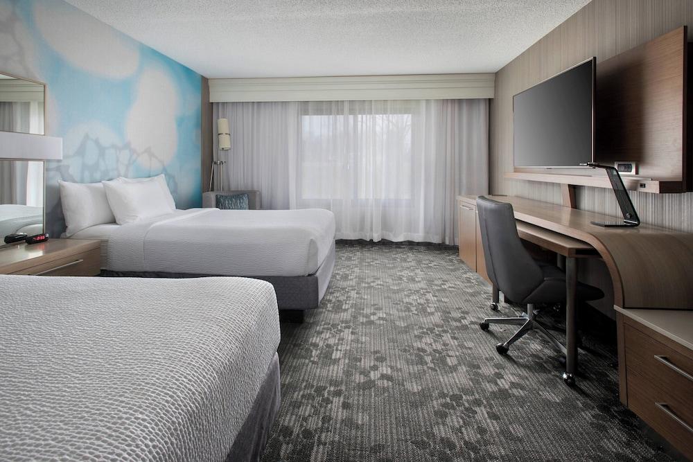 Courtyard by Marriott Newburgh Stewart Airport photo 7