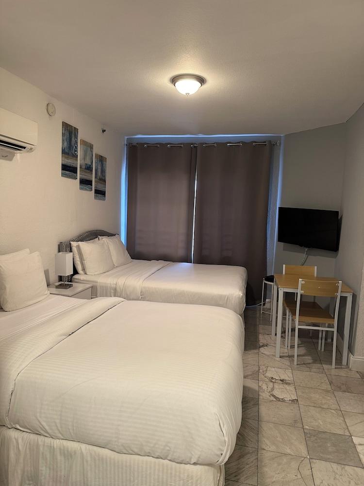 Royal South Beach Hotel photo 58