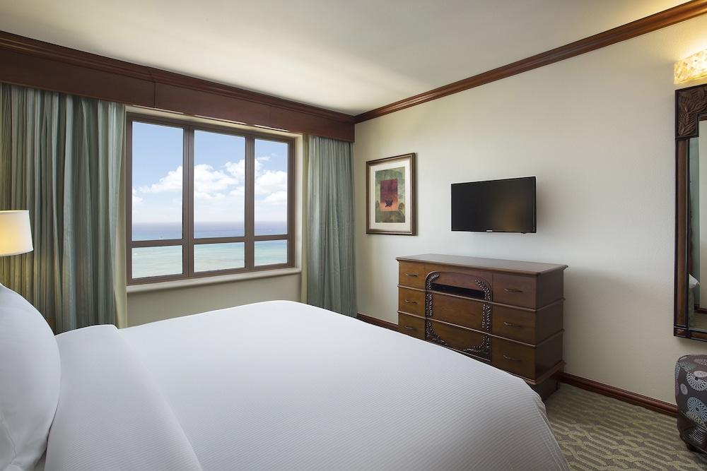 Hilton Grand Vacations Club Grand Waikikian Honolulu photo 5
