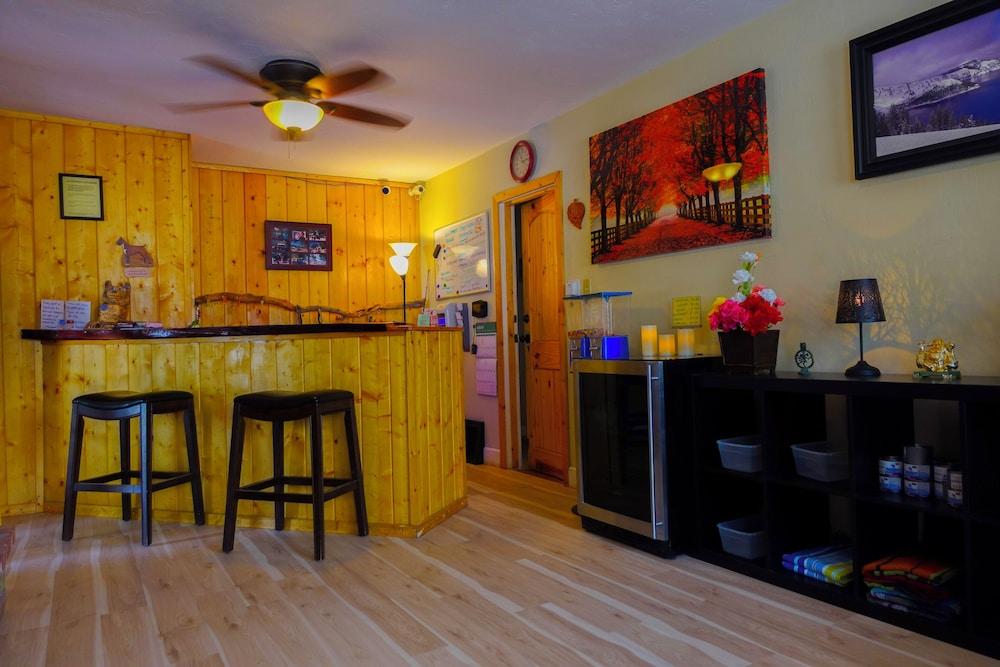 Sleepy Hollow Cabins and Hotel photo 38