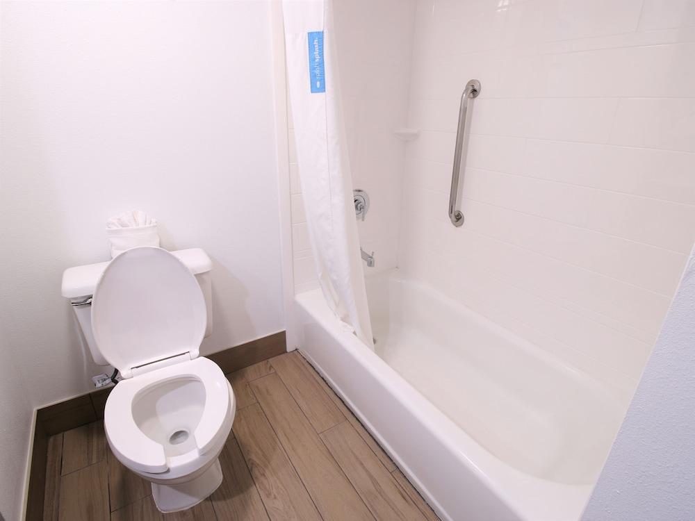 Hampton Inn St. Augustine-I-95 photo 28