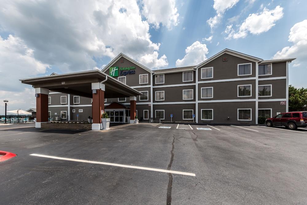 Holiday Inn Express Dandridge by IHG photo 19