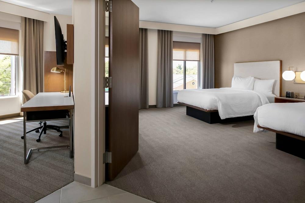 Courtyard by Marriott Thomasville Downtown photo 7