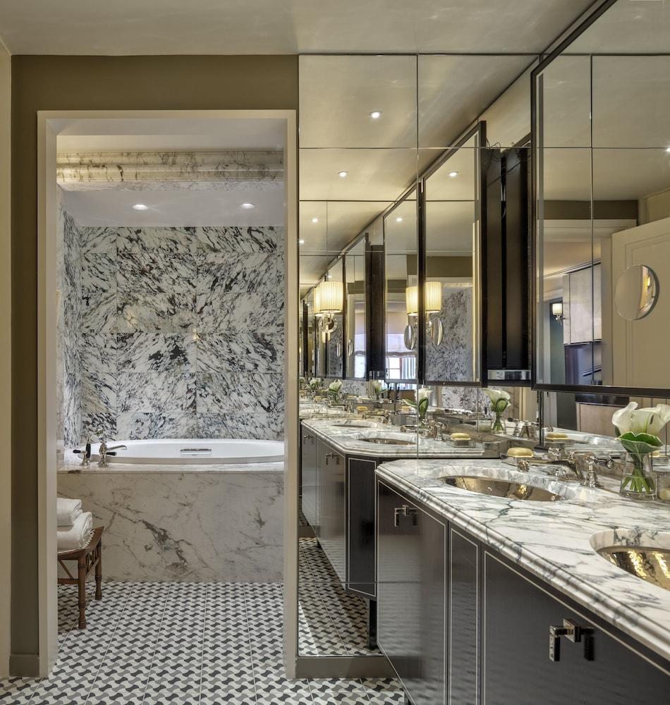The Carlyle, A Rosewood Hotel photo 42