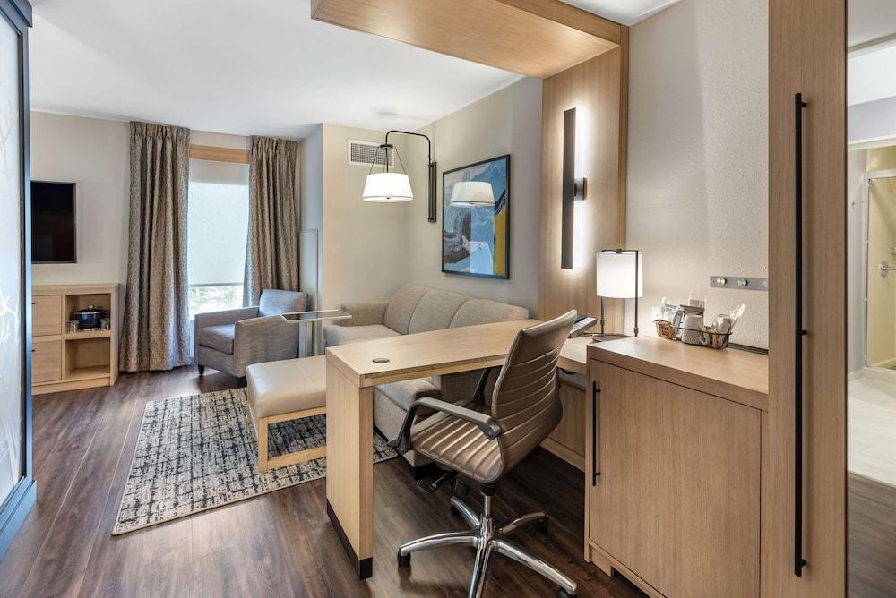 Hyatt Place Indianapolis Carmel photo 7
