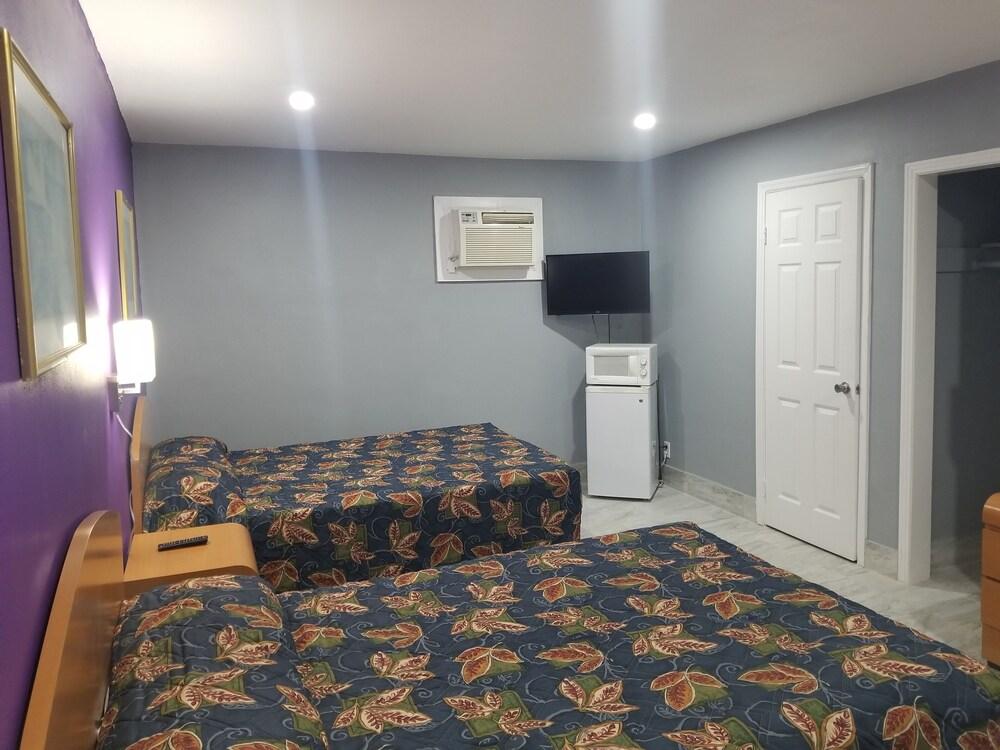 Sunny South Motel photo 6