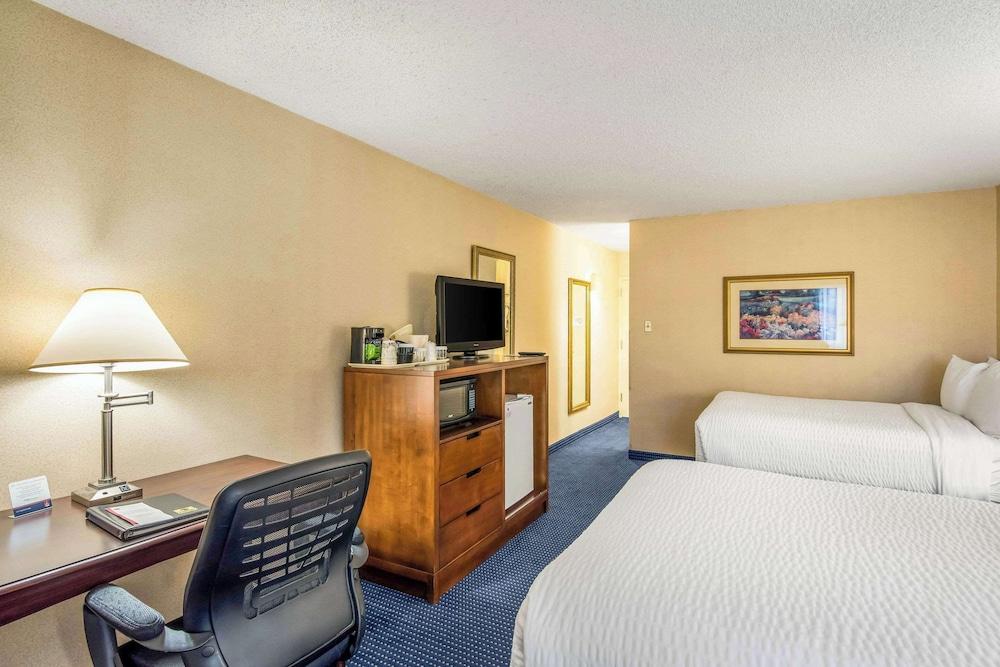 Clarion Inn Grand Junction photo 8