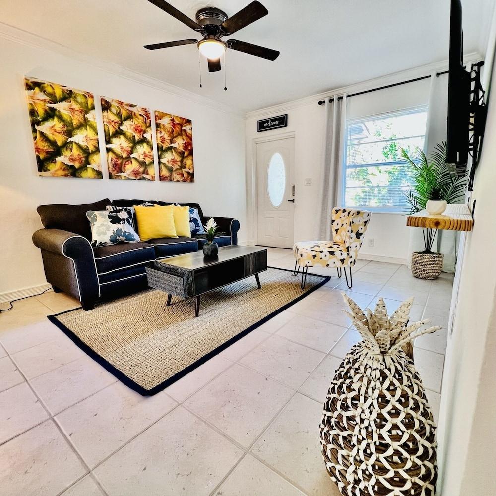 Coco Bay Condos photo 93