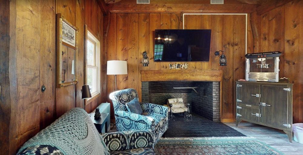Blue Bear Inn photo 71