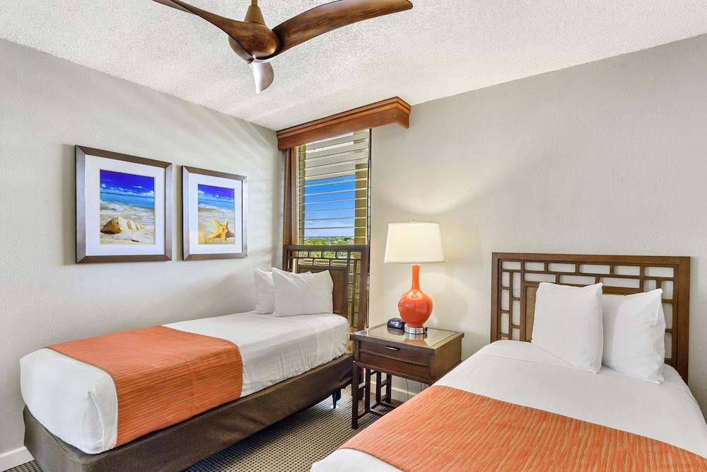 Maui Beach Vacation Club photo 2