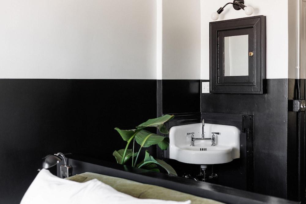 The Clyde Hotel Portland by Kasa Living photo 42