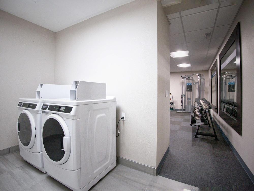 Hampton Inn Oklahoma City/Edmond photo 26
