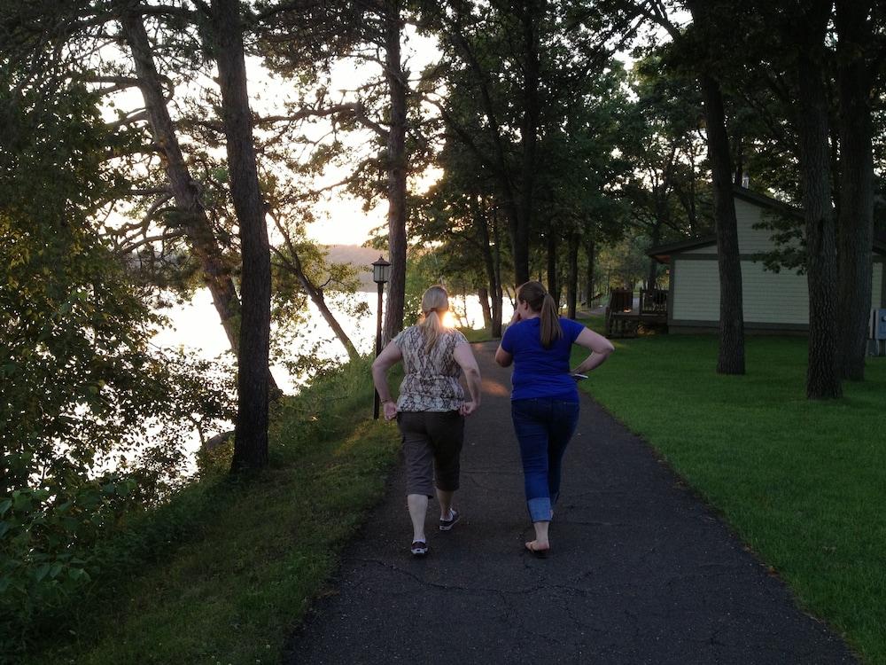 Kavanaugh's Sylvan Lake Resort photo 38