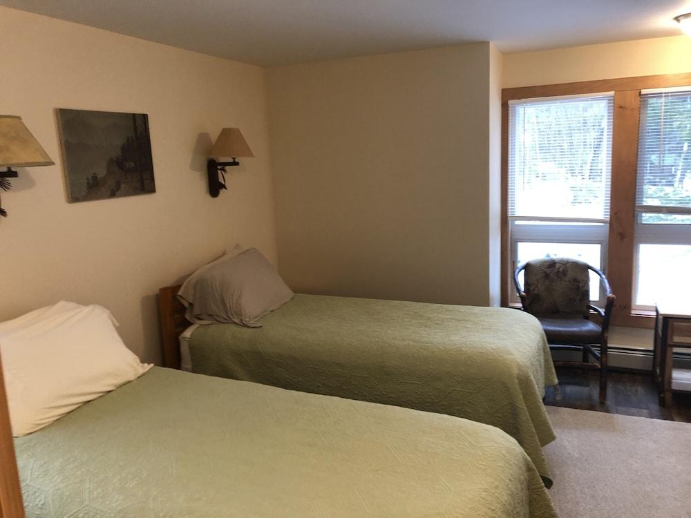 The Woods Inn photo 17