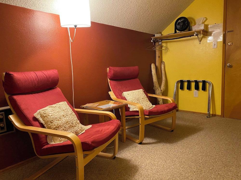 Manitou Lodge photo 5
