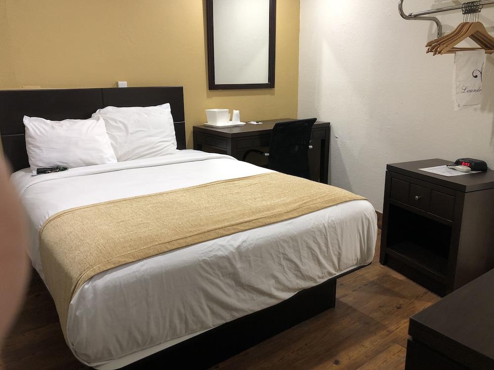 Ocean Reef Hotel photo 13
