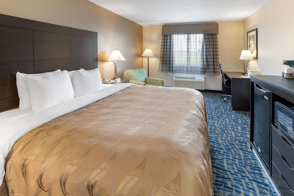 Quality Inn Rochelle photo 35