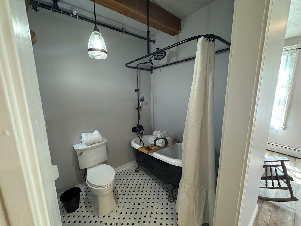 St James Hotel photo 21