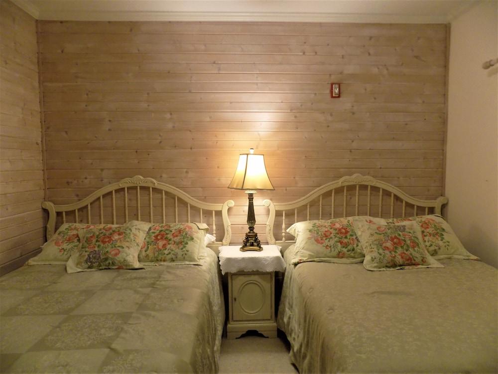 The Rukmapura Park Hotel photo 14