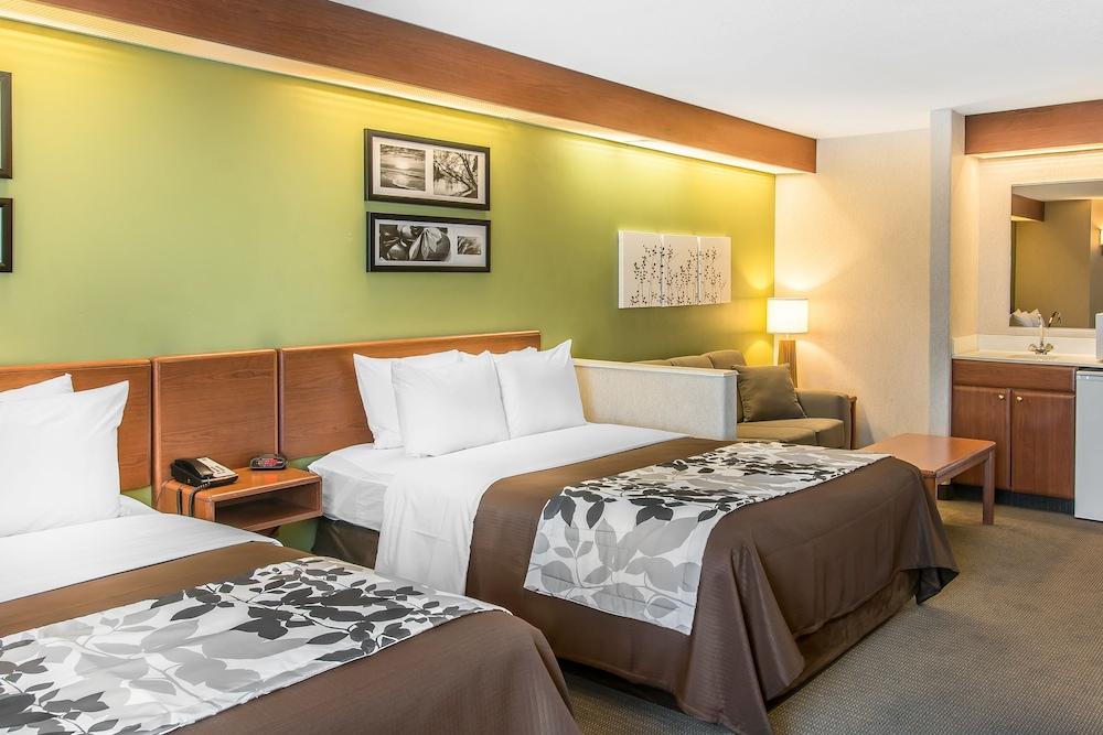 Sleep Inn & Suites Oregon - Toledo photo 10
