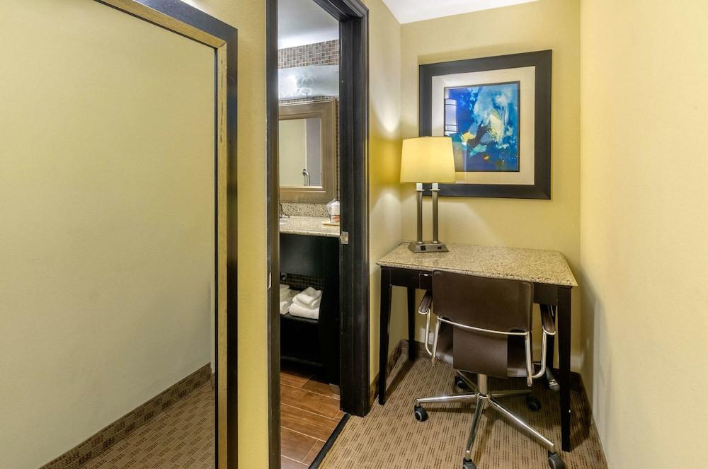 Quality Inn Covington Downtown photo 6