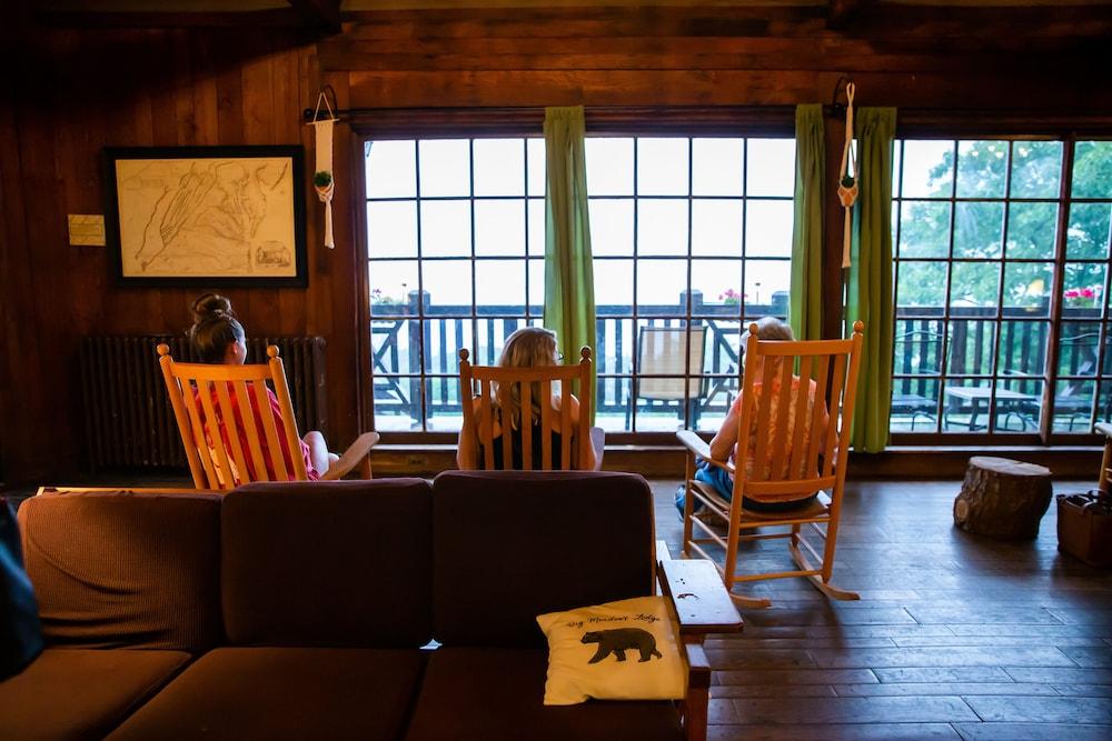 Big Meadows Lodge photo 5