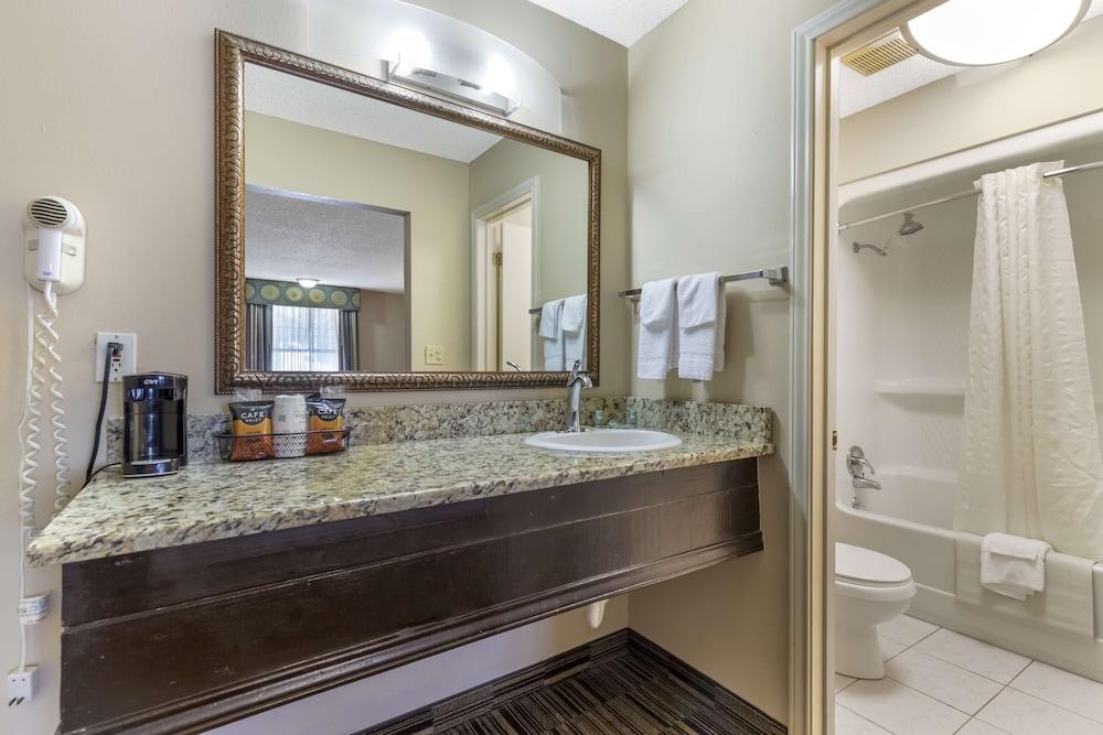Best Western Sunday House Inn photo 20