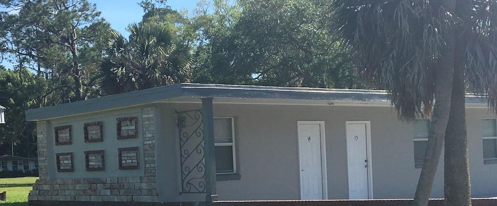 Skylark Motel photo 18