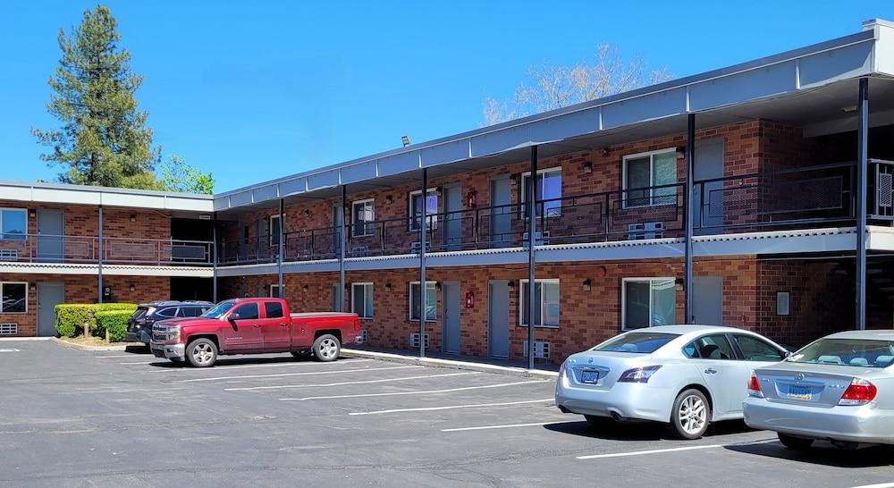 Cerulean Hotel photo 14