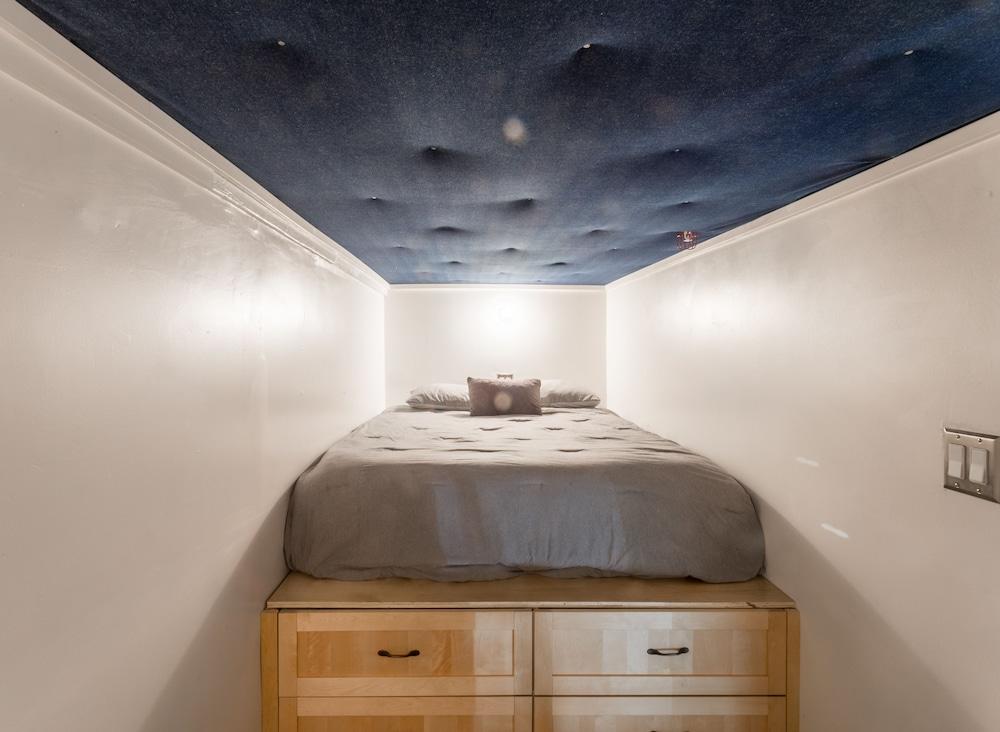House of Trestles - Hostel photo 3