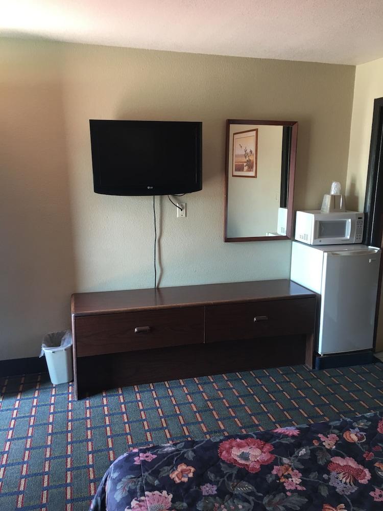 Best Value Inn Motel Sandusky photo 4