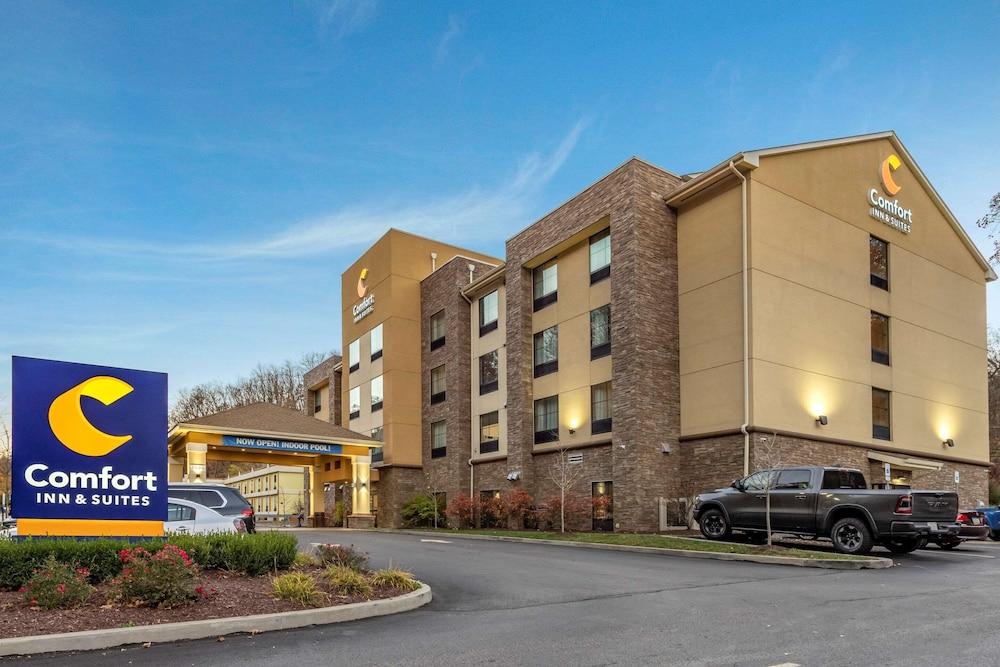 Comfort Inn & Suites Pittsburgh South photo 35