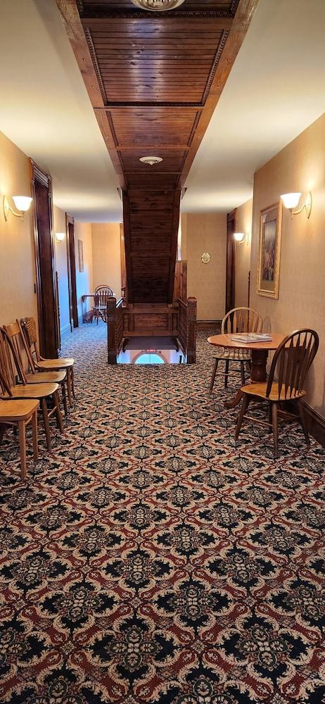 The Stampmill Victorian Suites photo 16