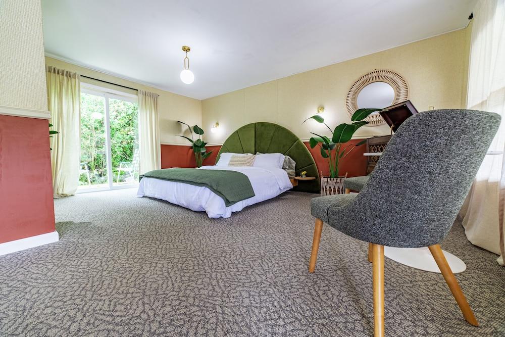 The Springs Motel photo 3
