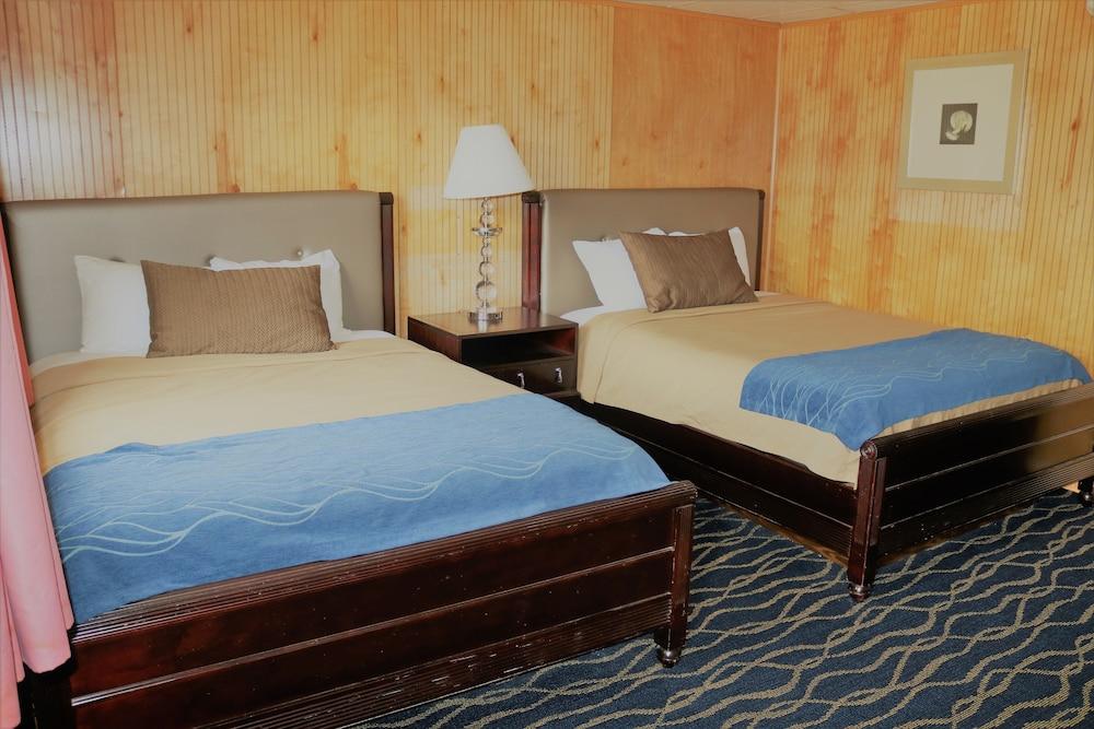 Rodeway Inn Harlan photo 39