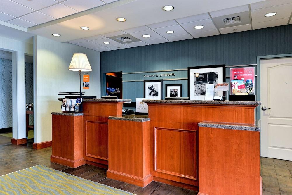 Hampton Inn Ellsworth/Bar Harbor photo 11