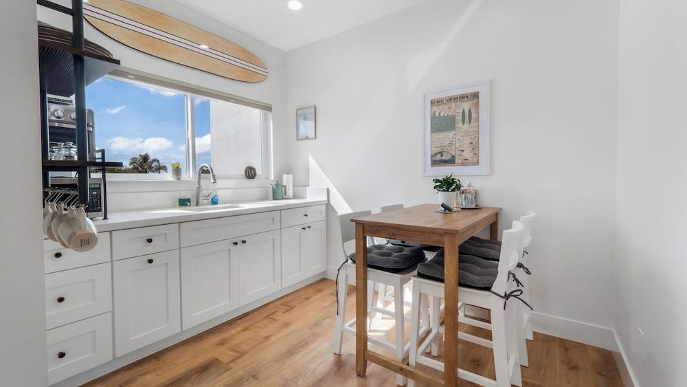 Rise Suites Oceanside photo 8