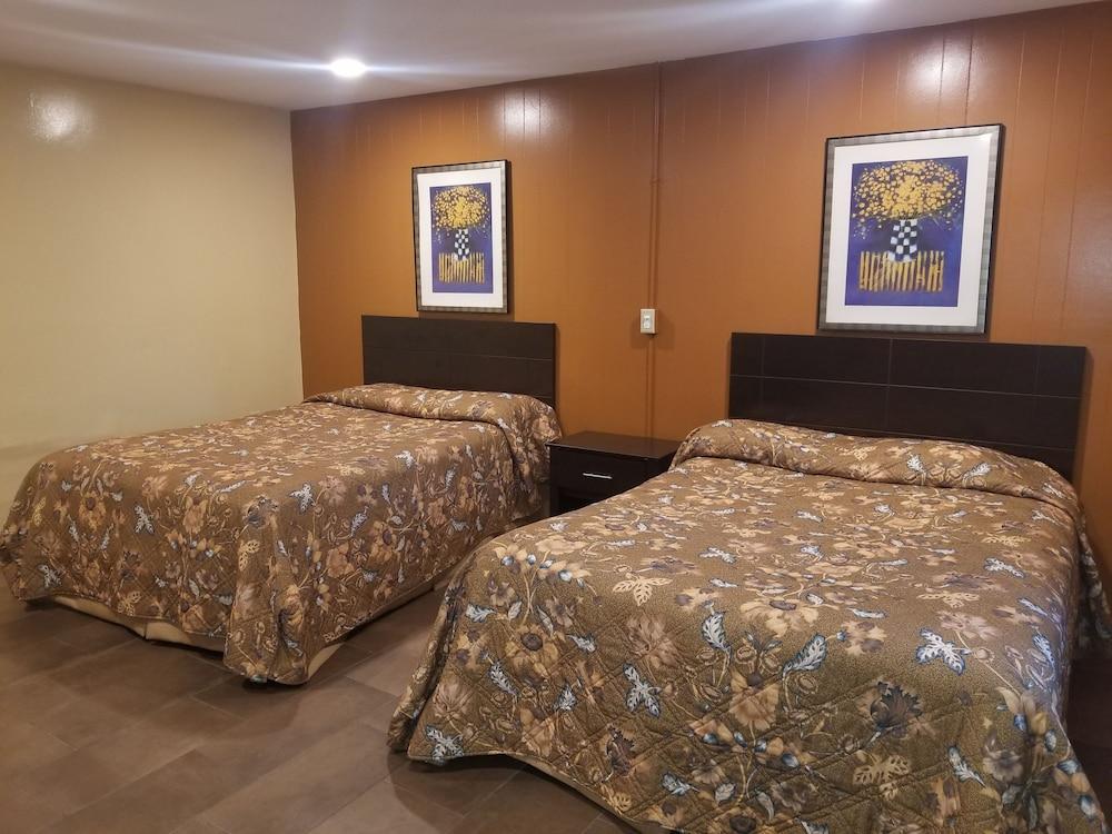 Arbor Inn Motor Lodge photo 1