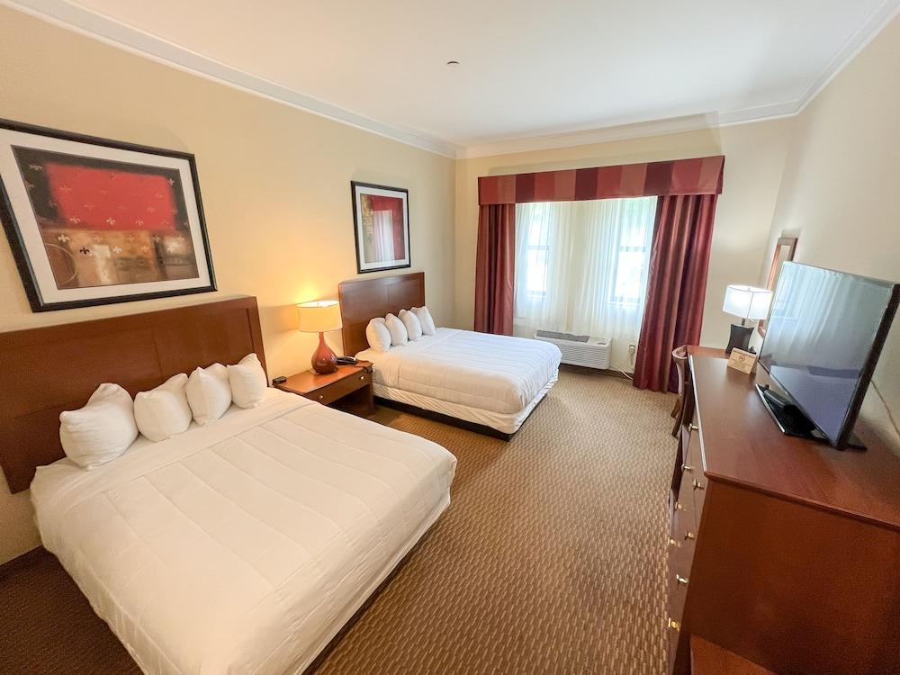 Mardi Gras Casino & Resort photo 16