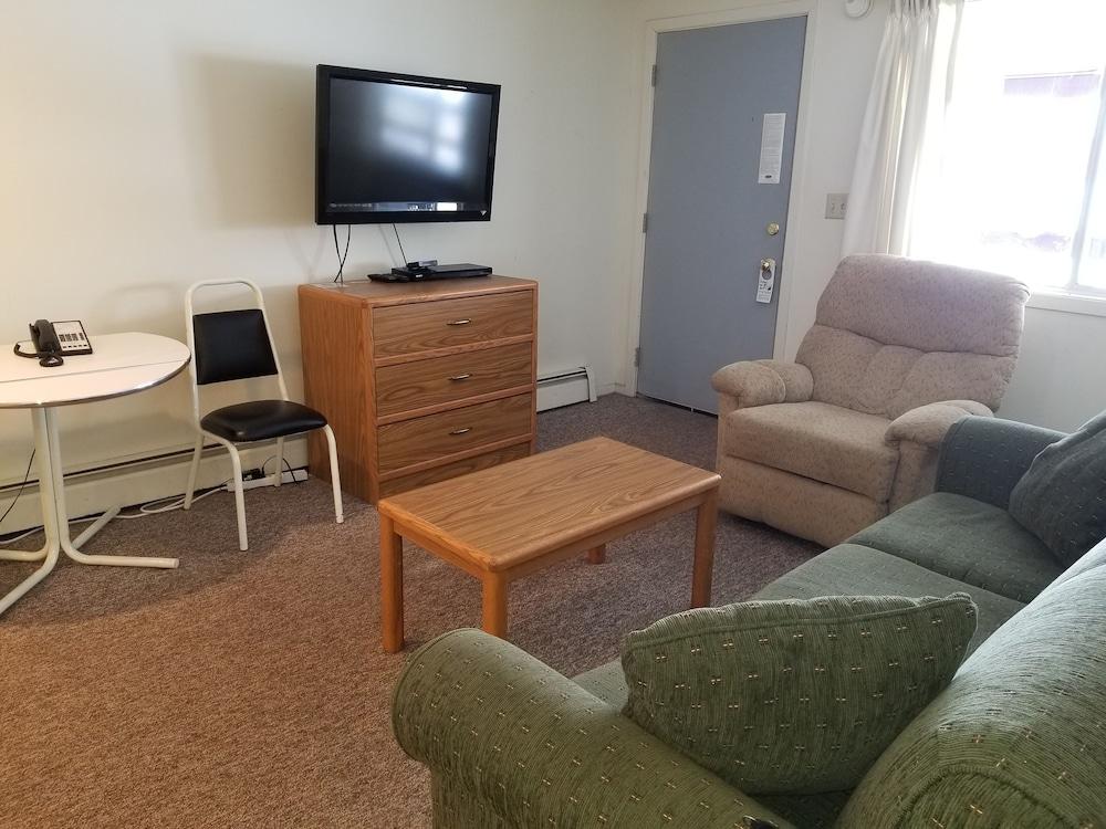 Lakeshor Motor Inn photo 31