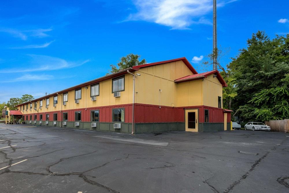 Rodeway Inn Benton photo 16